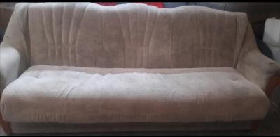 Срочно! Срочно! Продаю мягкую мебель диван и кресло