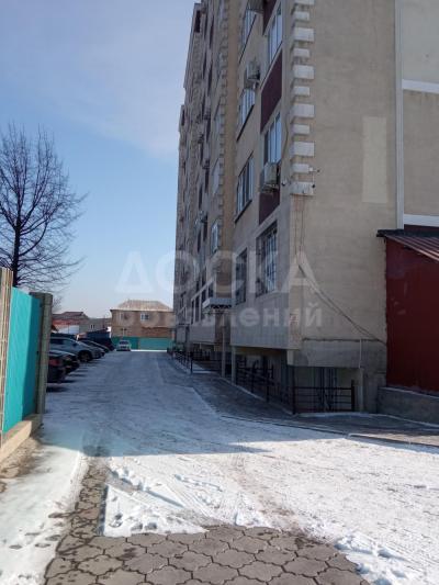 Продаю 2-комнатную квартиру, 71кв. м., этаж - 5/9, Жумабека 9.