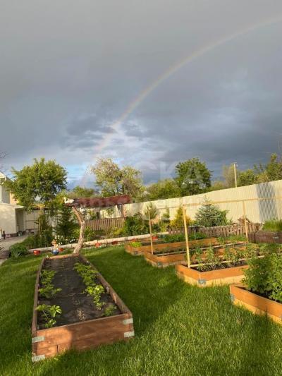 Продаю дом 2-ком. 80кв. м., этаж-2, 10-сот., стена кирпич, Дачный поселок Учитель.