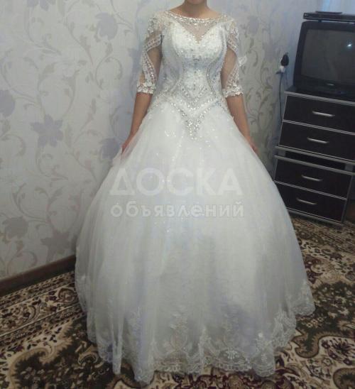 Свадебное платье