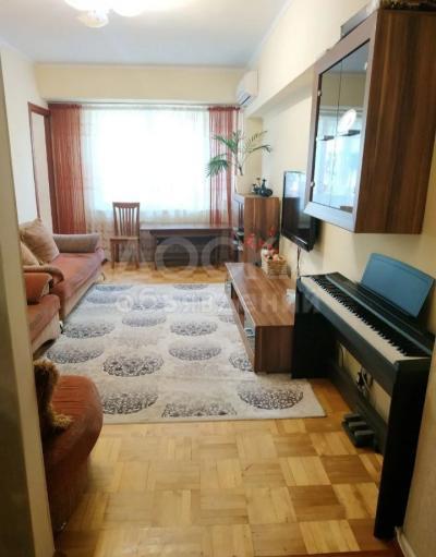 Продаю 3-комнатную квартиру, 72кв. м., этаж - 2/9, манаса/московская .