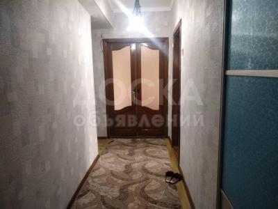 Продаю 3-комнатную квартиру, 97кв. м., этаж - 3/3, ул.Профсоюзная, Газ Городок