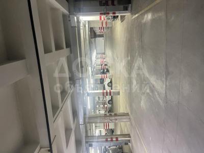 Керимбекова 14.продаю подземный паркинг на две машины с кладовкой