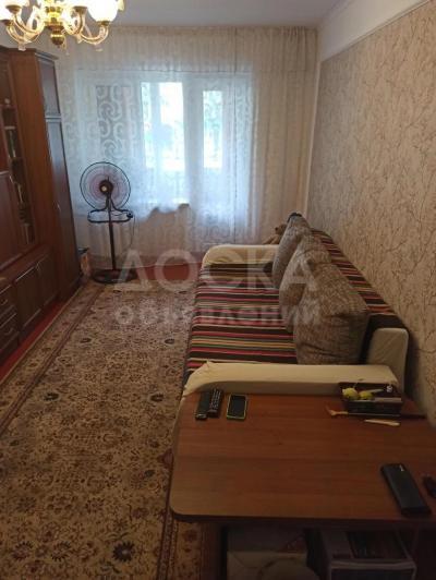 Продаю 2-комнатную квартиру, 44кв. м., этаж - 2/5, Чуй - Алма атинская .