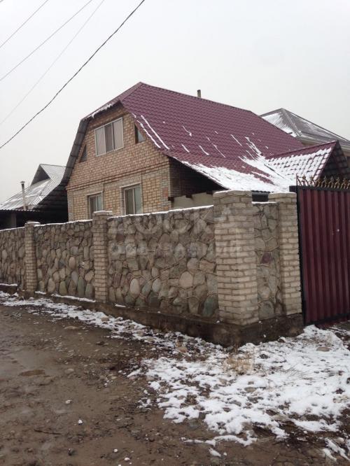 Продаю дом 10-ком., 188кв. м., этаж-2, 4 -сот., стена кирпич, Арча-Бешик, ул.Баба-Ата перес. Минкуш.