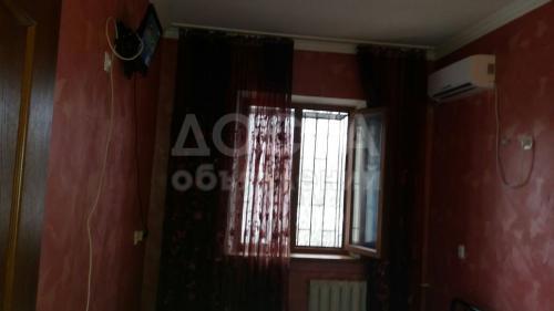 Продаю квартиру 3-ком., 63кв. м., этаж - 5/5, Восток-5.