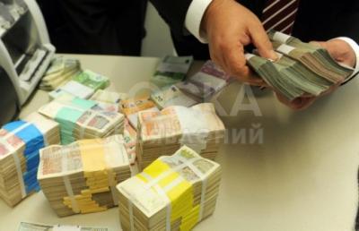 Процентная ставка по моему кредиту составляет 3%, а минимальная сумма, которую я даю, составляет 2000 €, а максимальная - 100 000 000 €. Если вы заинтересованы в получении финансовой помощи без страха, беспокойства и безопасности; свяжитесь со мной сегодн