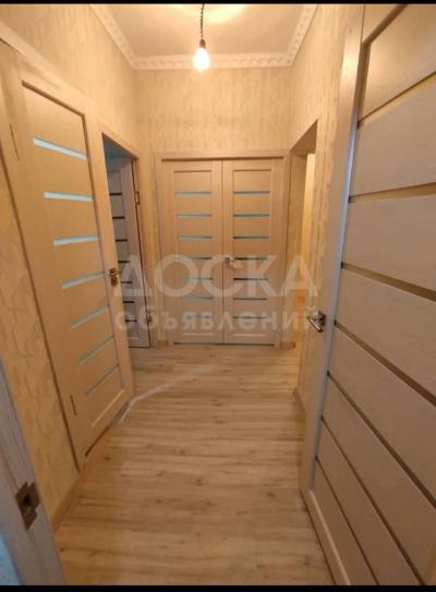 Продаю 3-комнатную квартиру, 68кв. м., этаж - 7/9, Восток 5,не угловая с ремонтом.