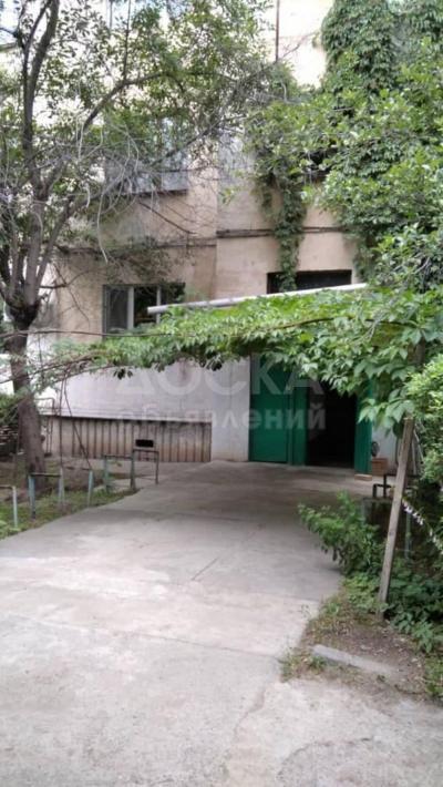 Продаю 2-комнатную квартиру, 58кв. м., этаж - 4/5, с Ленинское .