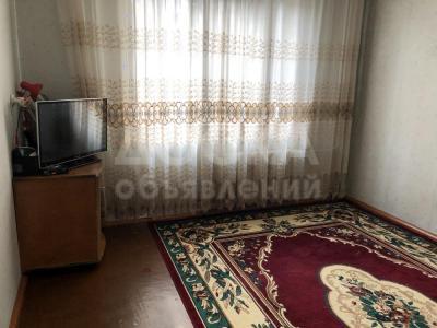 Продаю 3-комнатную квартиру, 74кв. м., этаж - 4/9, Аламедин 1.