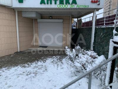 Продаю торговое помещение  56кв. м., алматинка .