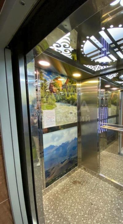 Продаю 2-комнатную квартиру, 71кв. м., этаж - 10/10, Грибоедова 16.