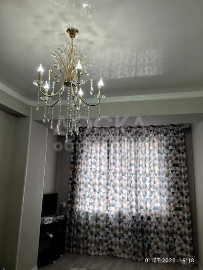 Продаю 2-комнатную квартиру, 72кв. м., этаж - 3/10, Кийзбаева 33.