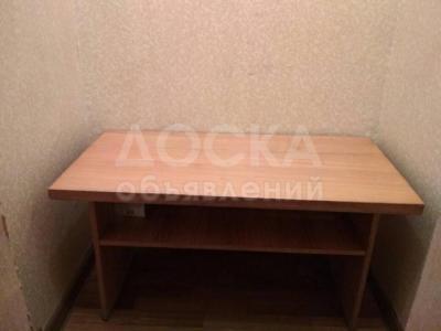 Продаю Б/У мебель в отличном состоянии: Шифоньер - 4000 сом, Диван + 2 кресла - 7000 сом, Кухонный гарнитур без техники - 8000 сом и многое другое