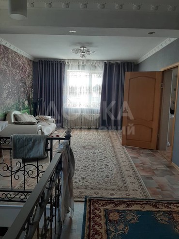 Продаю дом 5-ком. 165кв. м., этаж-2, 4-сот., стена кирпич, ж/м Арча Бешик.