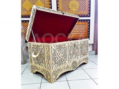 Национальные сундуки.