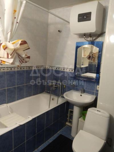 Продаю 3-комнатную квартиру, 58кв. м., этаж - 1/4, 11мкр..