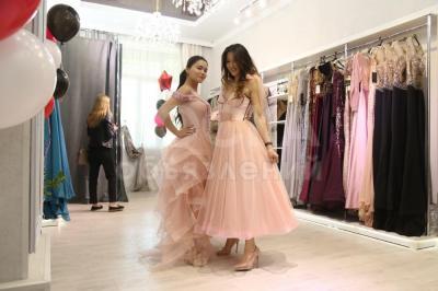 mone_kg 
Самый Большой Салон Вечерних Платьев