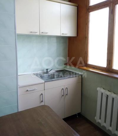 Продаю 1-комнатную квартиру, 36кв. м., этаж - 9/9, 7 микрорайон.