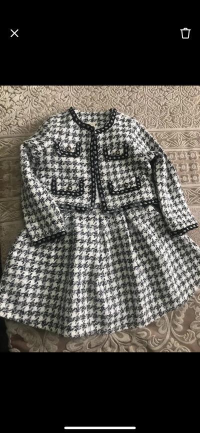 Детский комплект(платье, пиджак). В идеальном состоянии. Размер 9. Подойдёт на 3-4 года