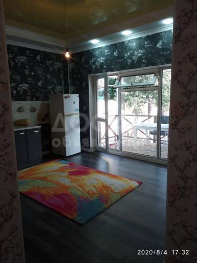 Продаю дом 7-ком. 240кв. м., этаж-3, 2-сот., стена другое,  Белорсская/ Джантошева.