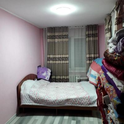 Срочно продаётся 2х комнатная квартира в районе парка "Ата-Турк" от собственника