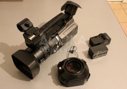 Продаю профессиональную камеру