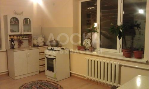 Продаю дом, 3-ком., 103кв.кв. м., этаж-2, 3-сот., стена другое, 110 квартал. Ул. Бурулдайская,