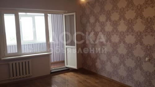 Продаю квартиру 2-ком., 87кв. м., этаж - 4/9, 12 мкр.