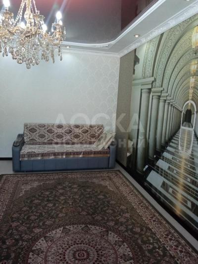 Продаю 2-комнатную квартиру, 65,8кв. м., этаж - 3/3, Садырбаева/ю.магистраль.