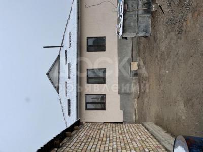 Продаю дом 4-ком. 140кв. м., этаж-1, 5-сот., стена кирпич, Город Бишкек ул Кырк кербен дом 85.