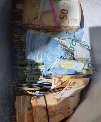 ( lifiben@gmail.com ) fullz and dumps IDS, pdf passports, license, visas, permit fake Vaccination cards dollar / euro et