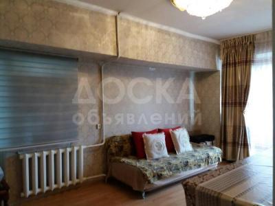 Продаю квартиру 3-ком., 66кв. м., этаж - 4/9, Ахунбаева.