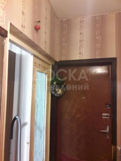 Продаю квартиру 1-ком., 35кв. м., этаж - 4/9, мкр Асанбай.