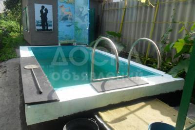 Продаю дом 3-ком. 63кв м кв. м., этаж-1, 10-сот., стена шлакоблок, ул. Фрунзенская 43.