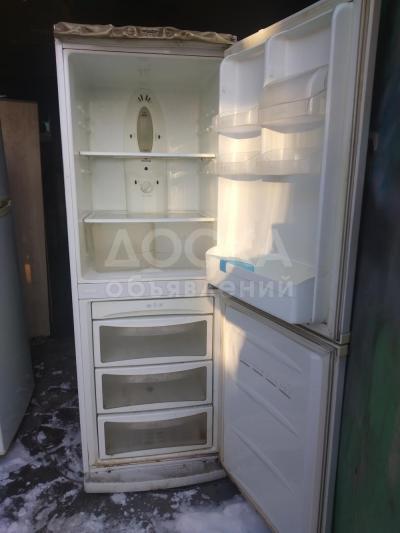 Продаю б/у холодильник LG