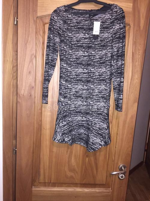 Продаю новое платье Banana Republic