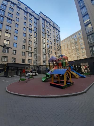 Продаю 1-комнатную квартиру, 50кв. м., этаж - 9/10, Исанова\Боконбаева.