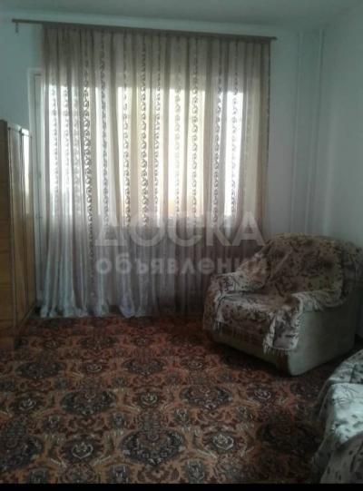 Продаю 1-комнатную квартиру, 35кв. м., этаж - 3/5, центр .