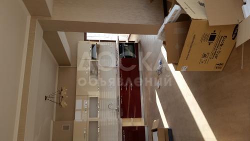 Продаю квартиру 3-ком., 101кв. м., этаж - 6/8, 3мкр. ул.Койбагарова-К.Маркса .