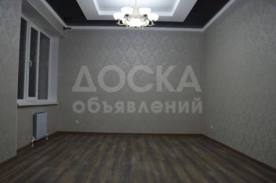 Продаю квартиру 2-ком., 69кв. м., этаж - 5/9, горкого-чолпон атинка.