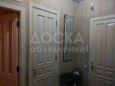 Продаю квартиру 3-ком., 62кв. м., этаж - 9/9, средний Джал.