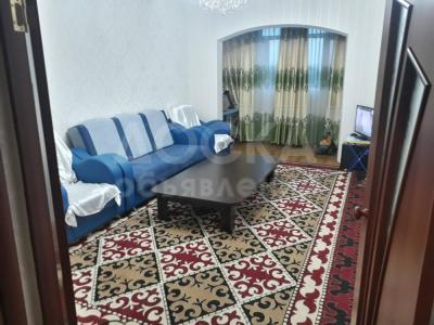 Продаю 2-комнатную квартиру, 67кв.м.кв. м., этаж - 4/9, Салиева/Торокул Айтматова.
