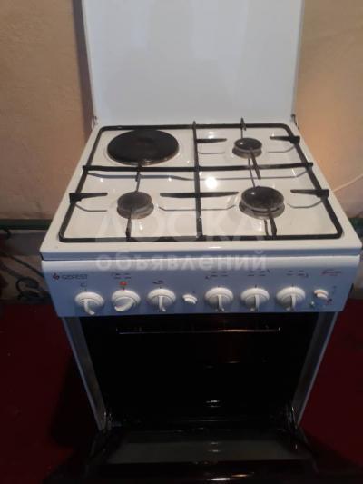 газ плита гефест  состояние отличный