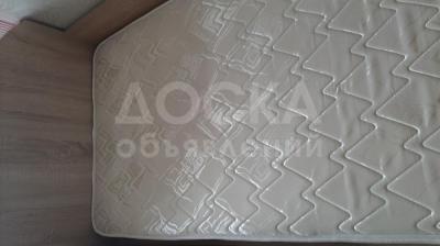 Продаю две односпальные кровати