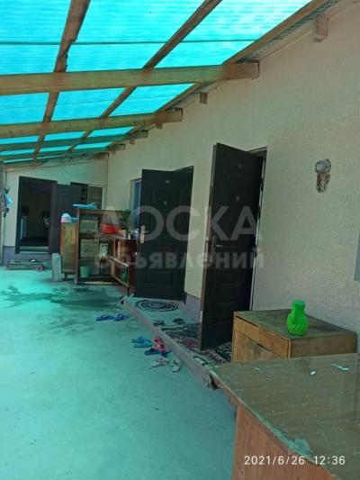 Продаю дом 8-ком. 125кв. м., этаж-1, 6-сот., стена саман, ж\м Кырман Аламединск район.