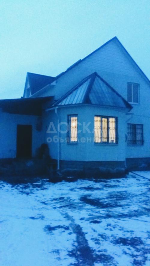 Продаю дом 6-ком., 170кв. м., этаж-2, 4.2-сот., стена кирпич, Полицейский городок(Алтын ордо) район Респ.Гаи.