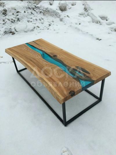 Продоется 3D журнальный столик из эпоксидной смолы из натурального дерево