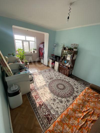 Продаю 1-комнатную квартиру, 34кв. м., этаж - 2/4, баят.