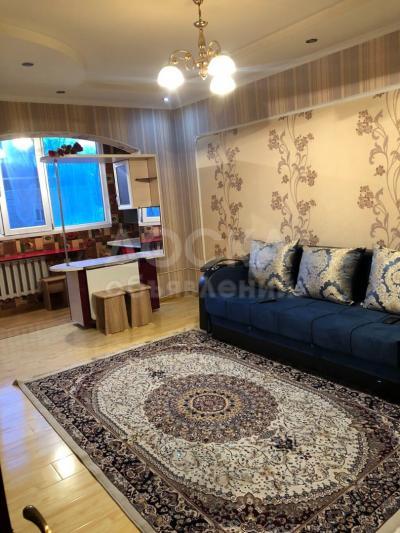 Продаю 1-комнатную квартиру, 45кв. м., этаж - 2/9, Салиева / Торокул Айтматова .